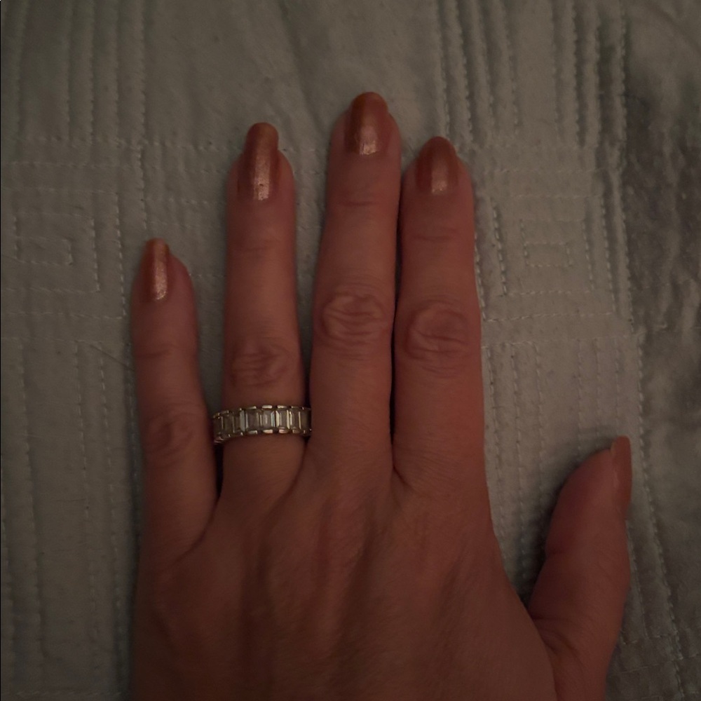 Silpada .925 Sterling CZ Eternity Band Ring Sz 7 - Picture 4 of 5